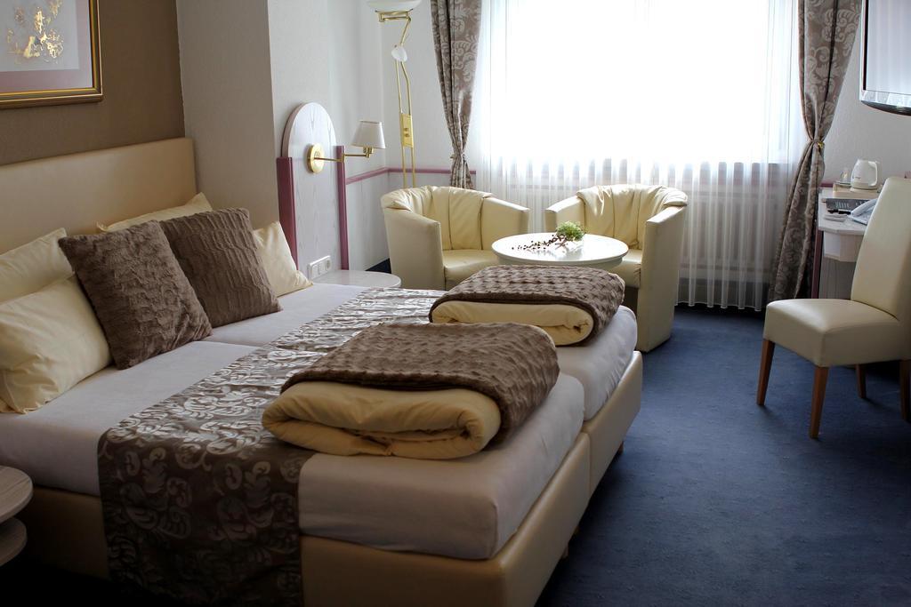 Sletz Parkhotel Gießen المظهر الخارجي الصورة