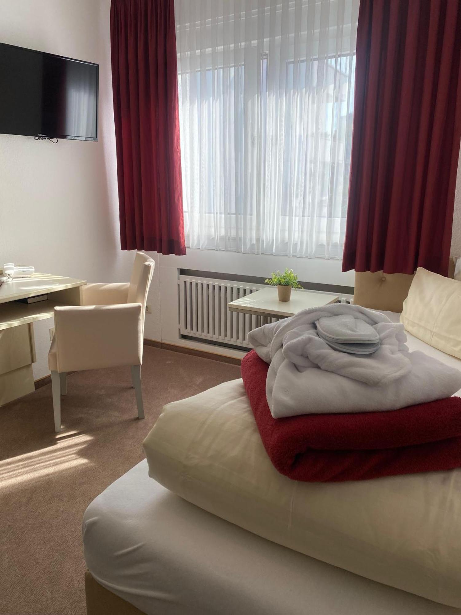 Sletz Parkhotel Gießen المظهر الخارجي الصورة